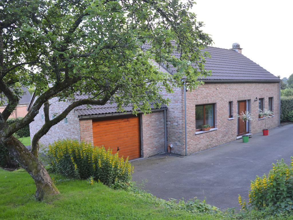 Modern Holiday Home In Stavelot With Fireplace Esterno foto