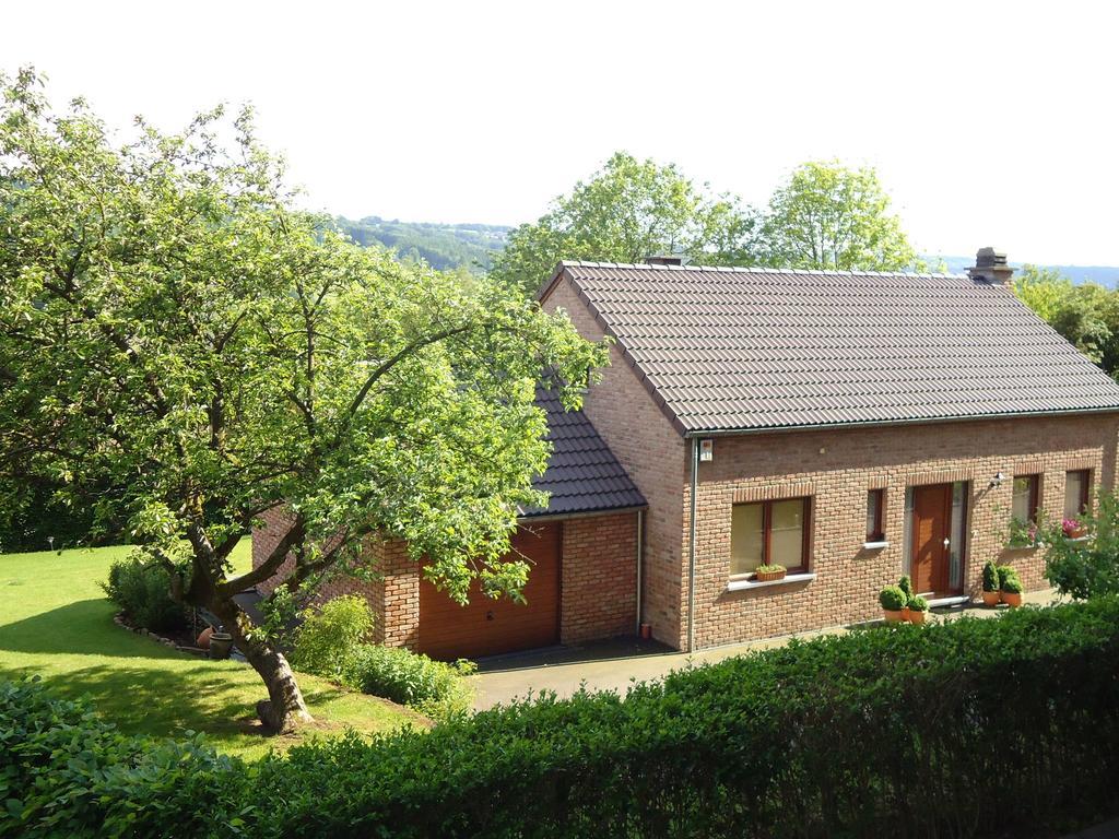 Modern Holiday Home In Stavelot With Fireplace Esterno foto